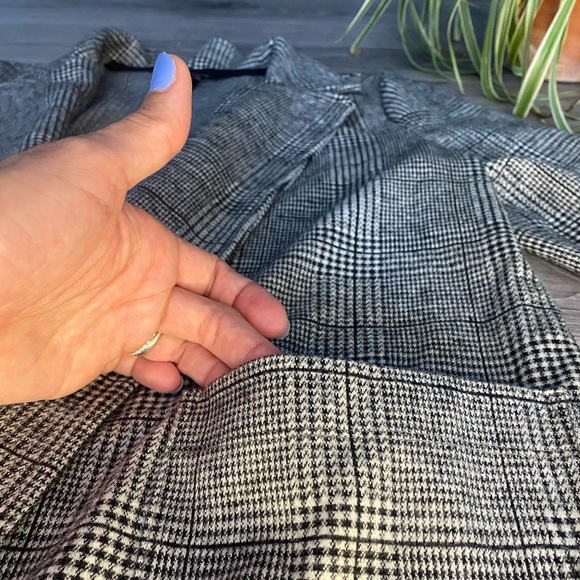 Banana Republic Vintage blazer - Picture 3 of 9